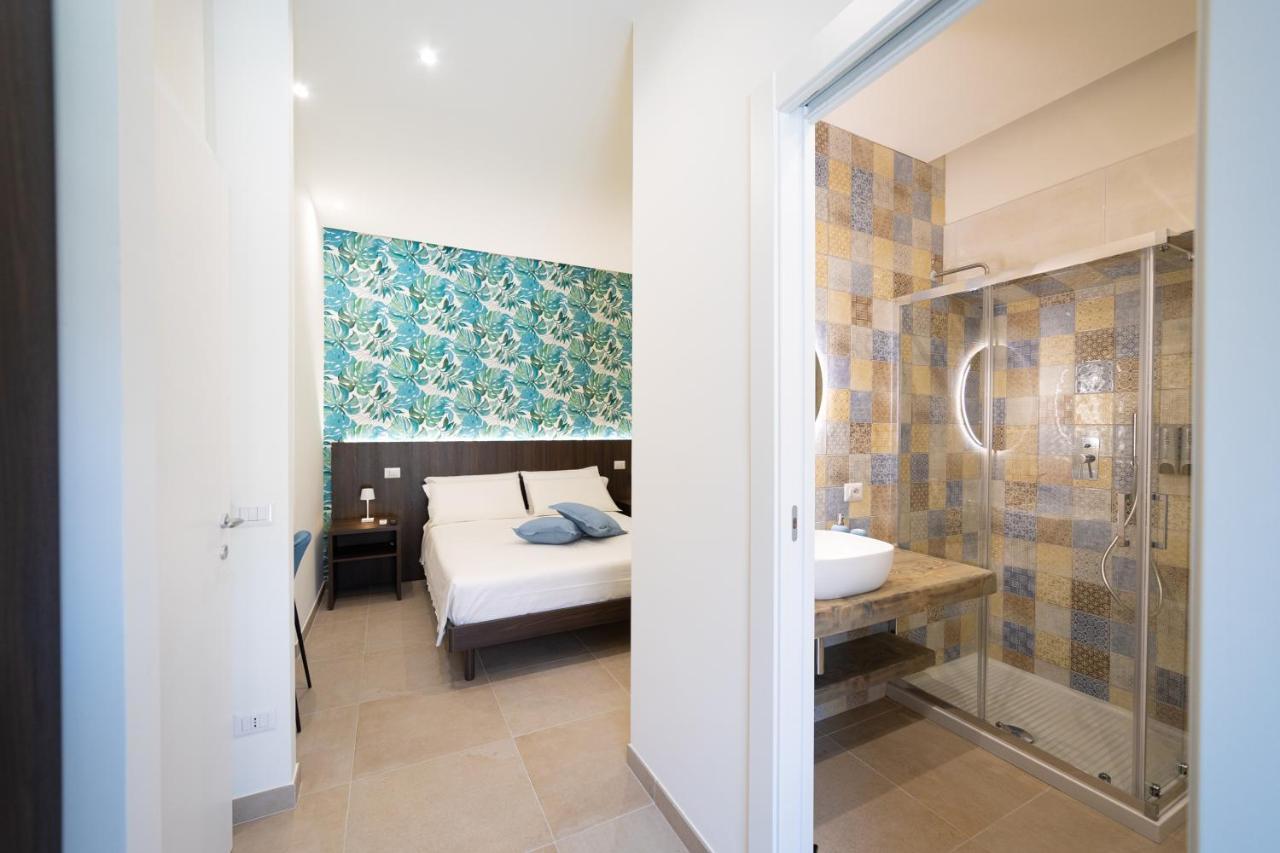 Numisia Guest House Terracina Kültér fotó