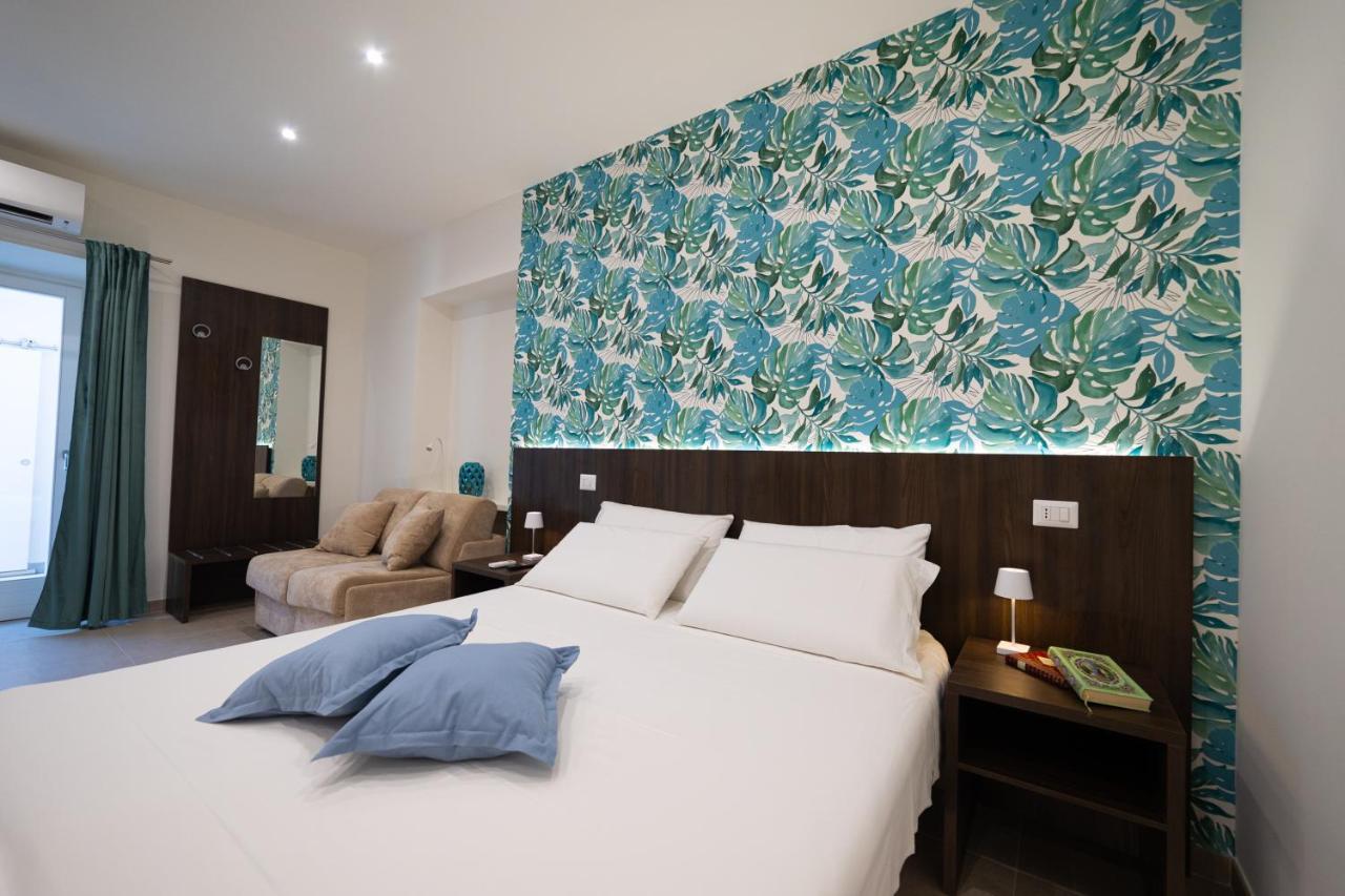 Numisia Guest House Terracina Kültér fotó