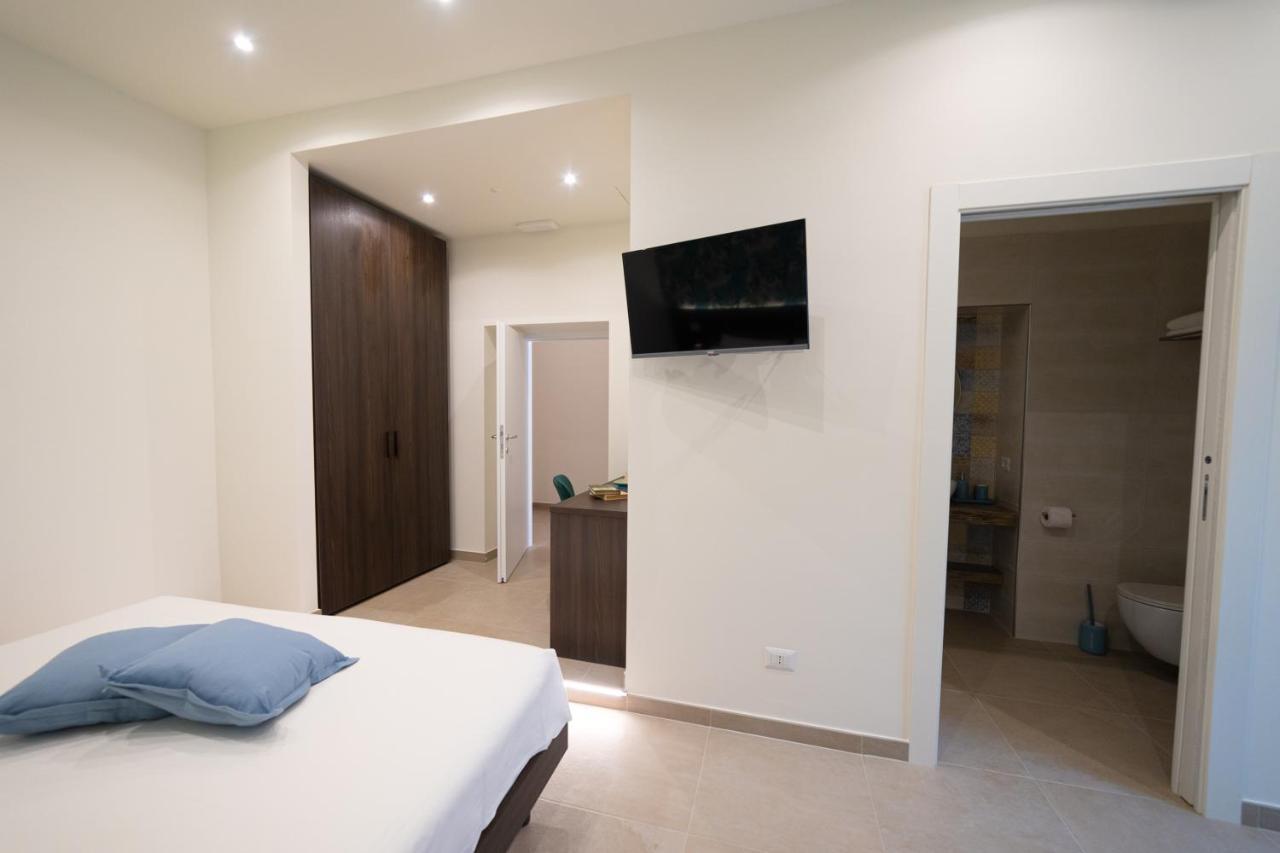 Numisia Guest House Terracina Kültér fotó